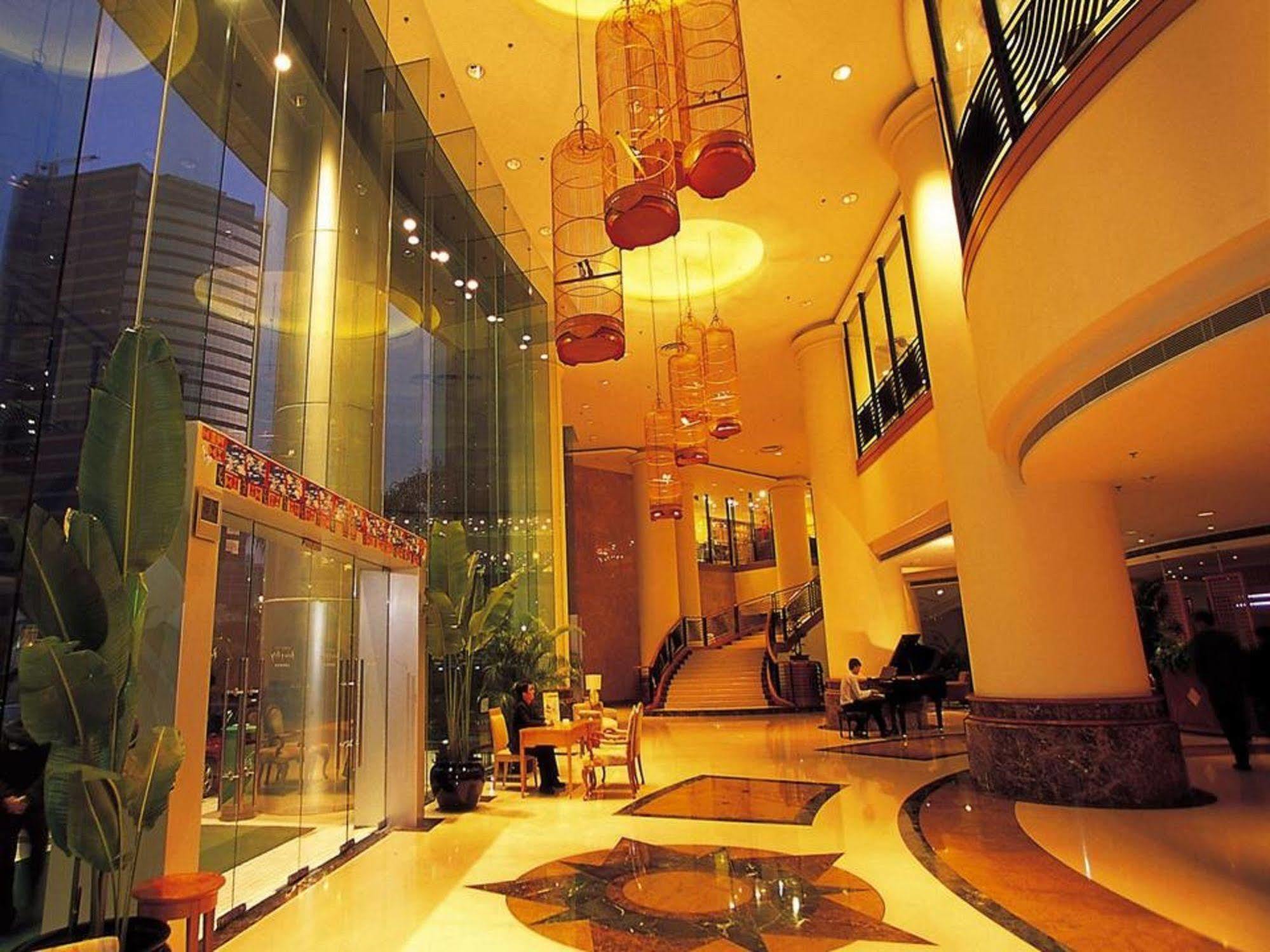 โรงแรมฮาร์เบอร์พลาซ่ารีสอร์ทซิตี้ ฮ่องกง ภายนอก รูปภาพ
